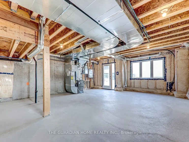 2913 Nakina St — Photo 27