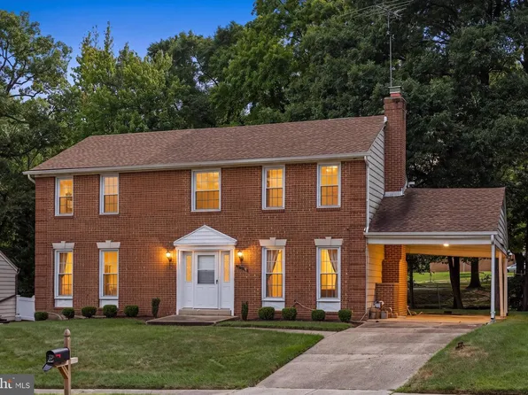 8411 Red Wing Ln, Lanham, MD 20706