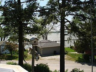 2nd image of 7518 Lake Shore Dr