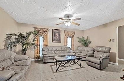 5th image of 7326 Breccia Dr