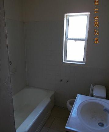 5th image of 307 Ramona Ave
