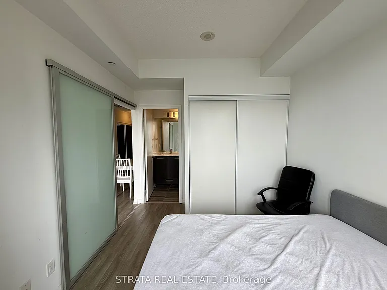 435 Richmond St W #1006 — Photo 13