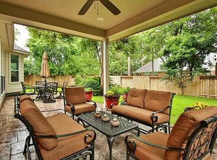 6 S April Mist Cir, Conroe, TX 77385