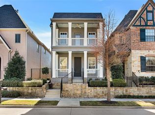 2268 Longwood Dr, Carrollton, TX 75010