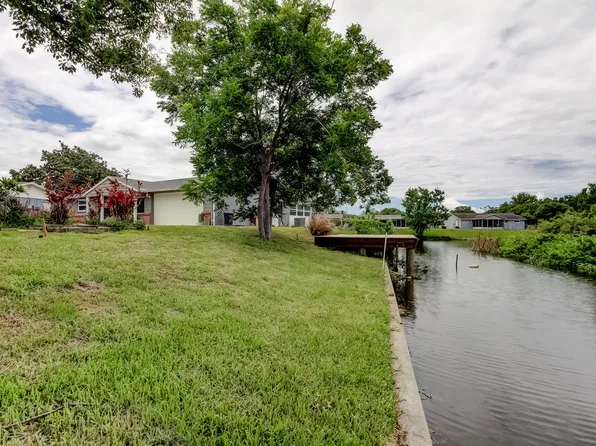 7244 Amber Dr, New Port Richey, FL 34653