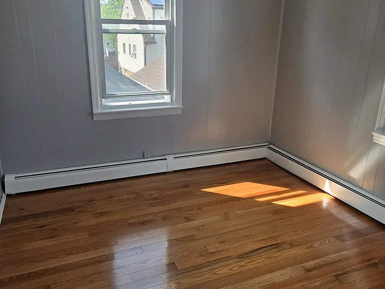 123 Liberty Ave — Photo 8