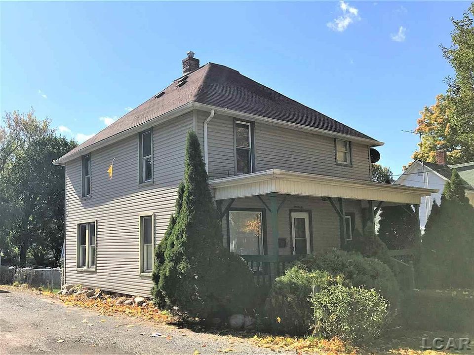 1st image of 125 W Beecher St