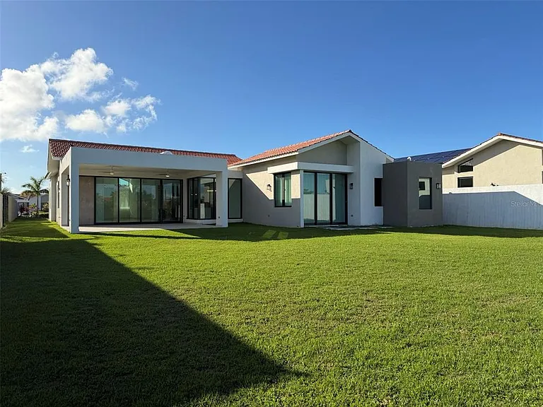 927 Sabanera Isla Norte — Photo 32