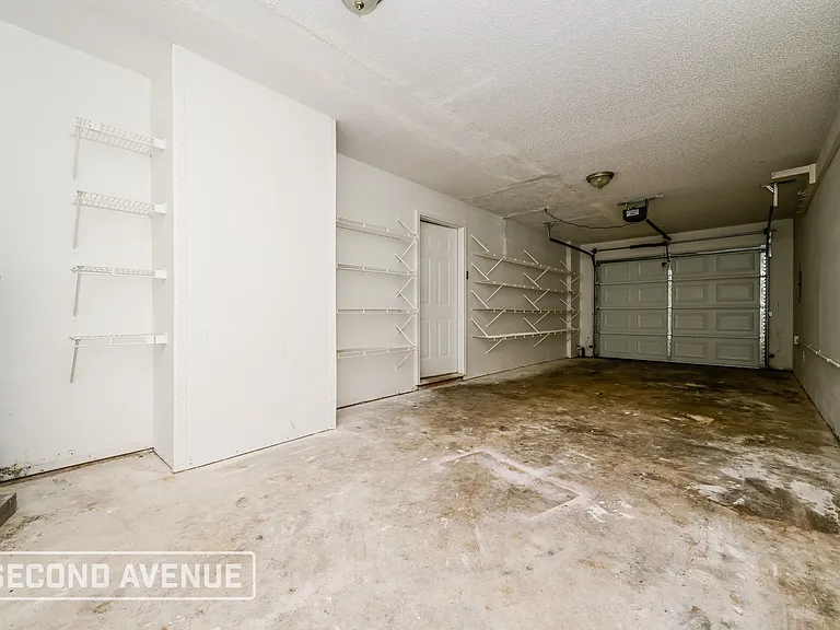 2370 Iron Horse Dr — Photo 18