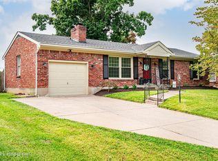 1910 Janlyn Rd, Jeffersontown, KY 40299