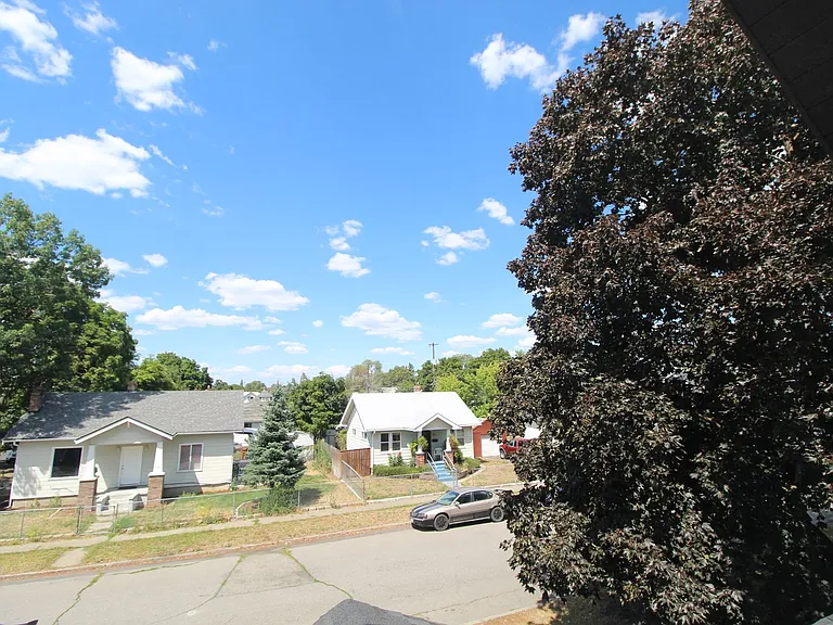 1306 E Montgomery Ave — Photo 45