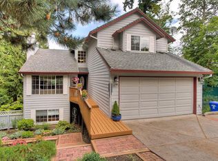 1023 SW 4th St, Gresham, OR 97080