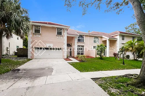 10225 Panama St Photo 1