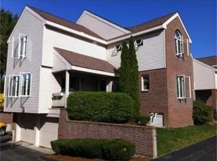 1 Mayfair Ct, Ipswich, MA 01938