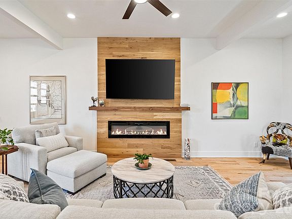 4th image of 16137 Tana Tea Cir