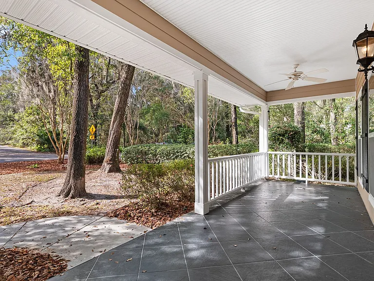 3773 SW 21st Dr — Photo 4