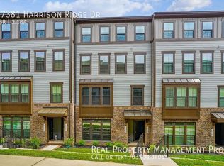 17381 Harrison Ridge Dr, Dumfries, VA 22026
