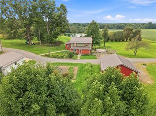 43 Jervis Rd, Grove City, PA 16127