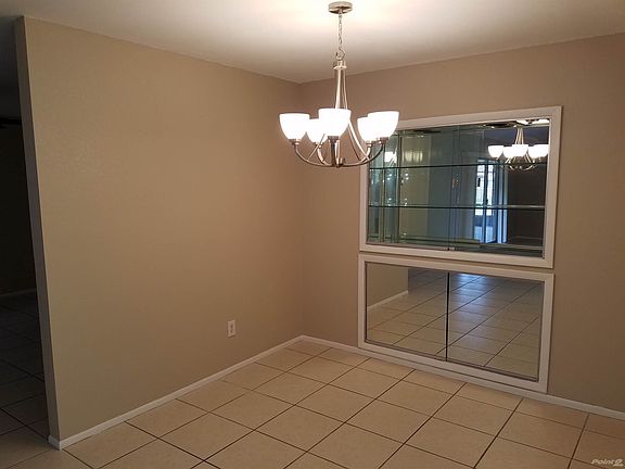 3rd image of 512 Royal Palm Dr