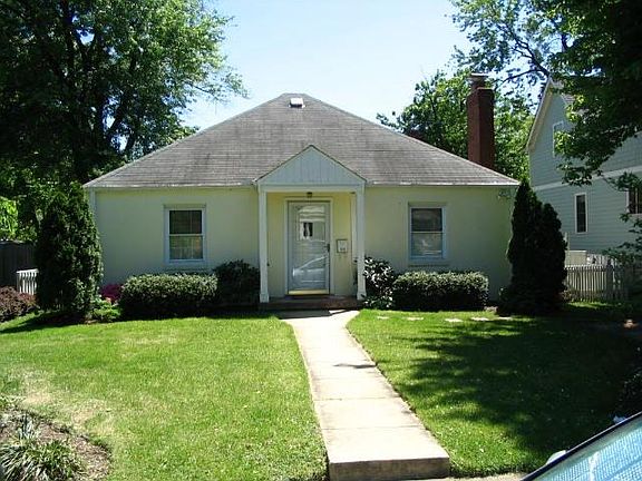 3rd image of 503 E Windsor Ave