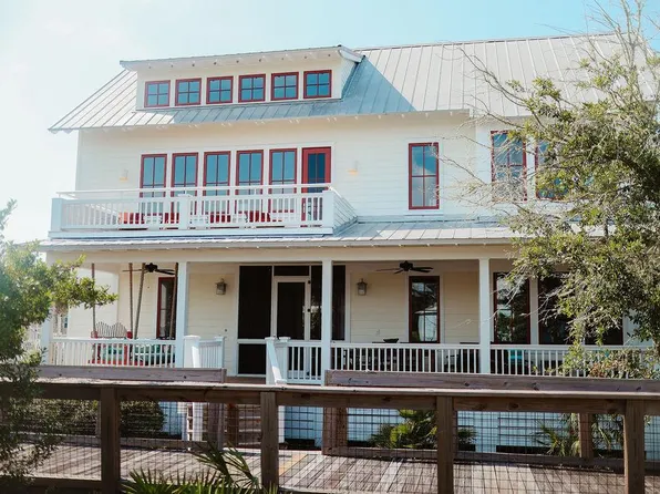 105 Washboard Ct, Port Saint Joe, FL 32456