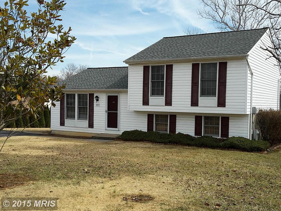 1st image of 721 Paul Dr