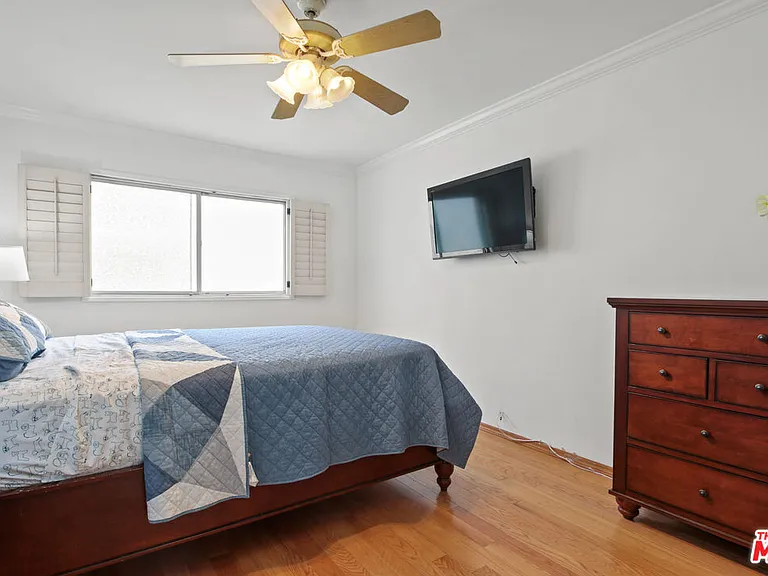 757 Ocean Ave #314 — Photo 13