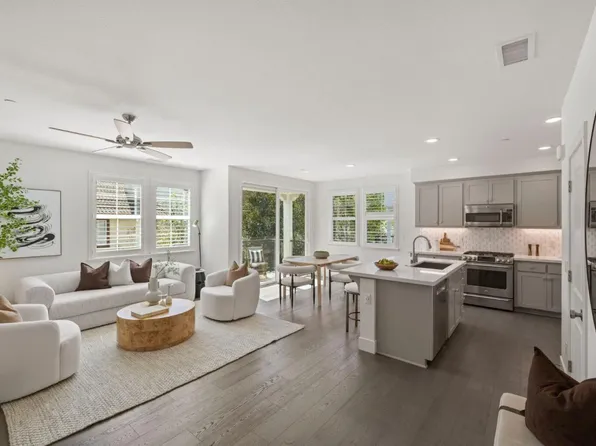 258 Carroll St #112, Sunnyvale, CA 94086