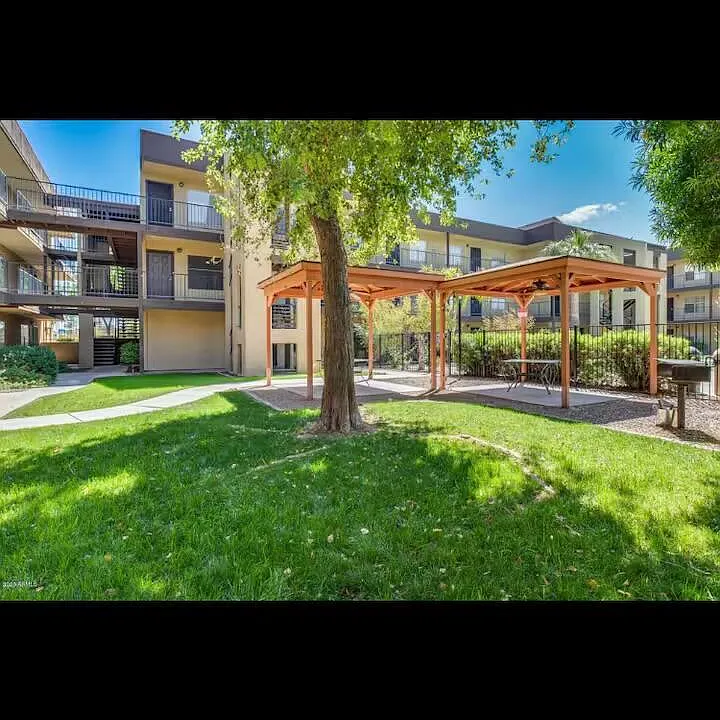 461 W Holmes Ave #146