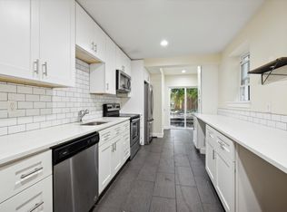 1802 N Gratz St, Philadelphia, PA