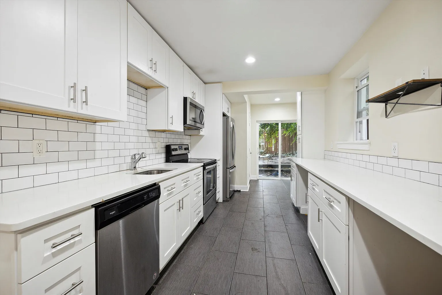 1802 N Gratz St photo 1