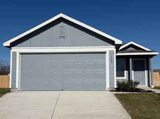 162 Mottled Ct, Uhland, TX 78640
