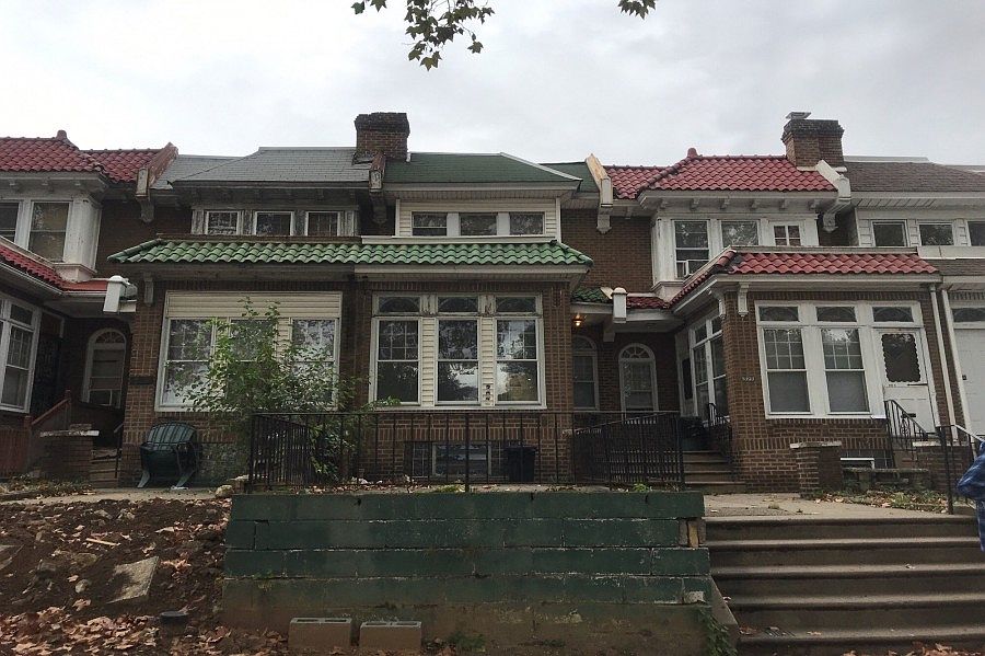 1st image of 327 E Roosevelt Blvd