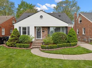 2717 N Wilson Ave, Royal Oak, MI 48073
