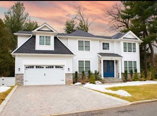 20 Evans Rd, Cresskill, NJ 07626