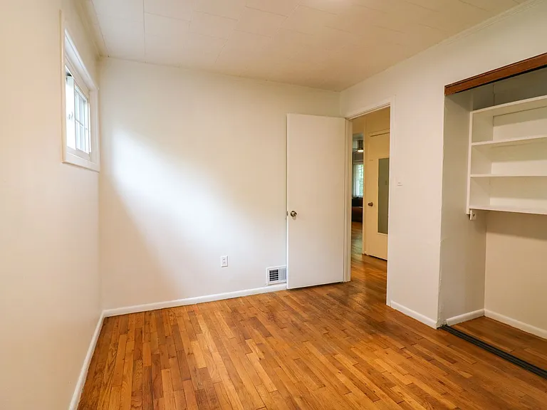 400 Dean Dr — Photo 8