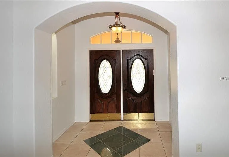 283 Goiana St — Photo 3