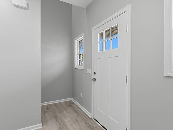 4th image of 3605 Lindbergh Blvd