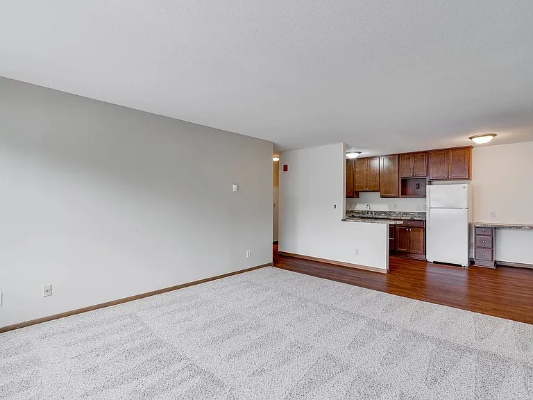 Welcome to Central Lakes of Uptown, where modern living meets comfort. This spacious, well-lit apartment features an inviting open layout with premium finishes and nearby amenities. Don't miss out on making this your new home! Inquire today!