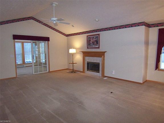 3rd image of 3719 Woodbury Oval #50