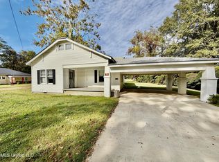 323 S Ruby Ave, Ruleville, MS 38771