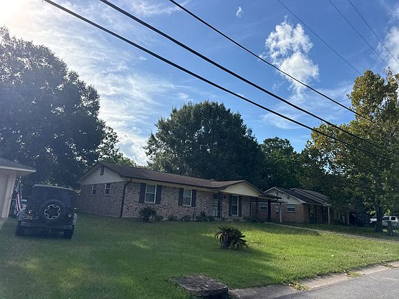 3rd image of 103 Stennis Ave