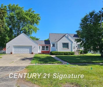 506 Meadowlawn St, Saginaw, MI, 48604