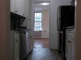 502 E 84th St APT 4B, New York, NY 10028