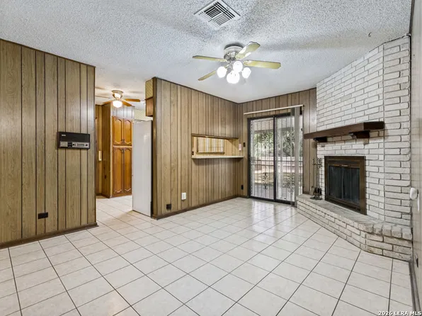 7331 Crownpiece, San Antonio, TX 78240