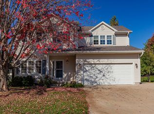 5007 Cherrywood Dr, West Des Moines, IA 50265
