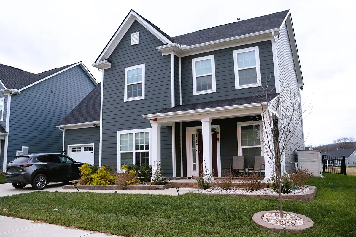 Building Photo - 1030 Oglethorpe Dr