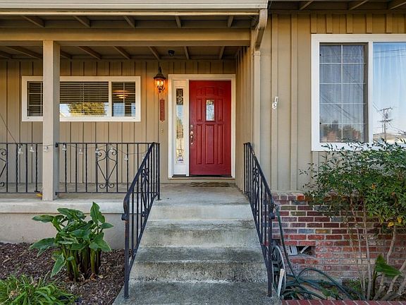 4th image of 2273 Beckham Way