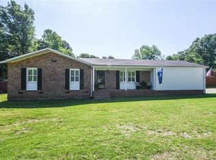 528 Oakhaven Dr, Lancaster, SC 29720