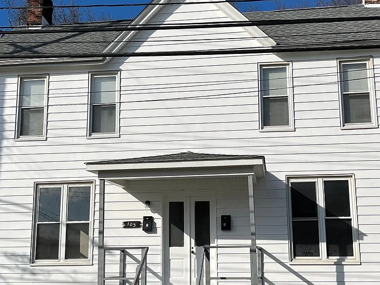 103 Railroad Ave #1 — Photo 8
